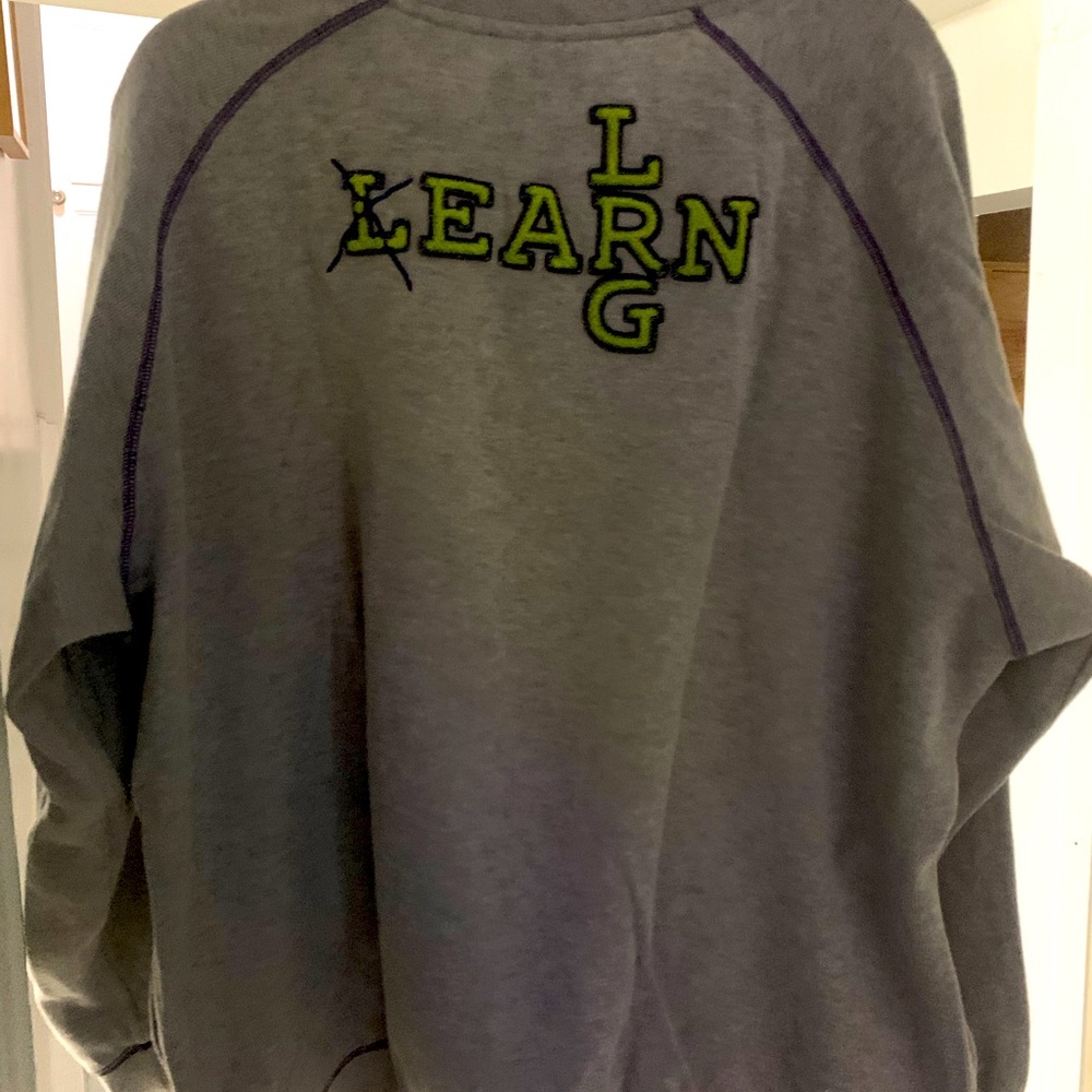 LRG large Sweater in cery good condition